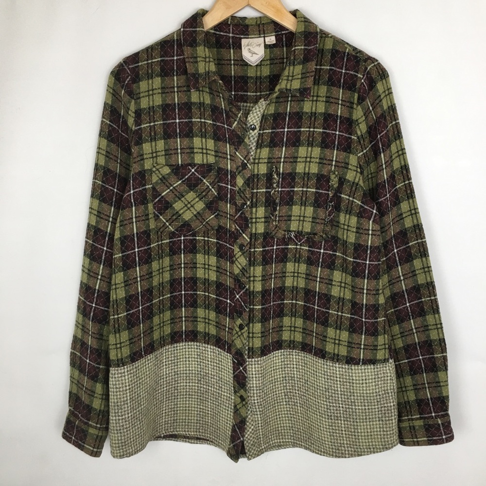 White Crow Green Grunge Patchwork Flannel Button Up Shirt Women’s Size Size M